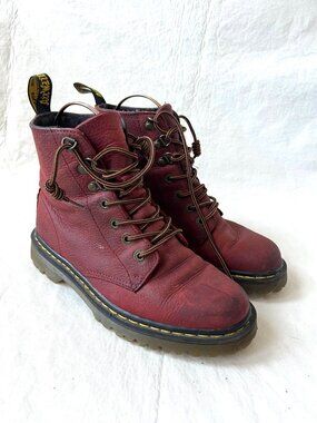 Dr Martens boots pebbled cherry red leather lace up US womens 8 docs combat